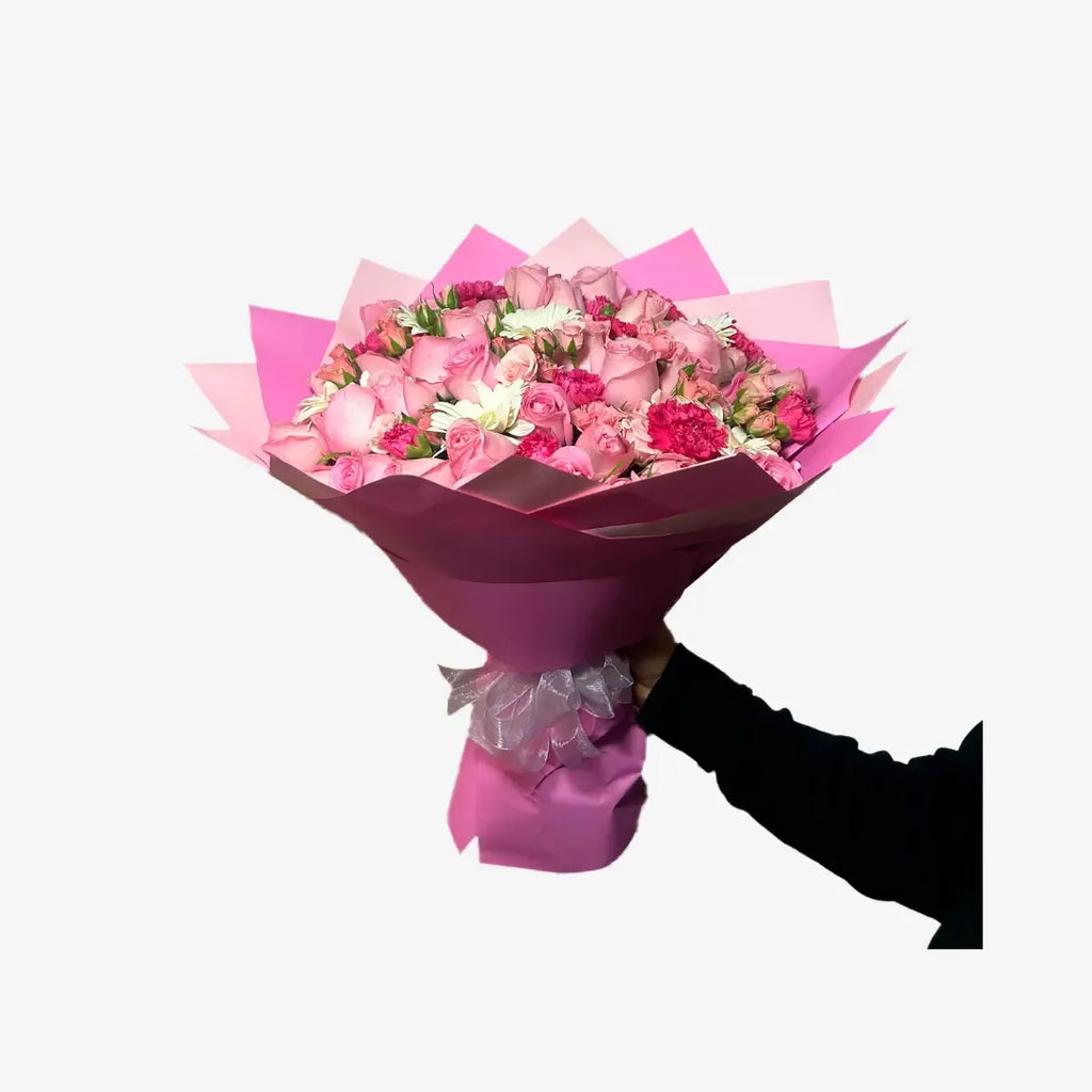 Ramo de 50 Rosas Rosas con Gerberas, Claveles y Mini Rose