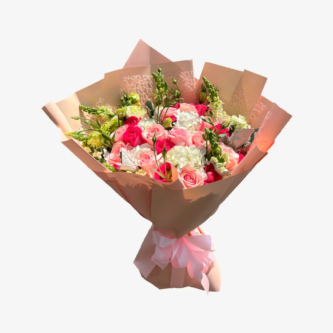 Ramo de Rosas con Hortensia y Follaje