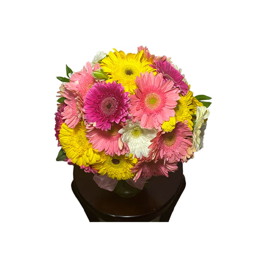 Arreglo de gerberas en florero