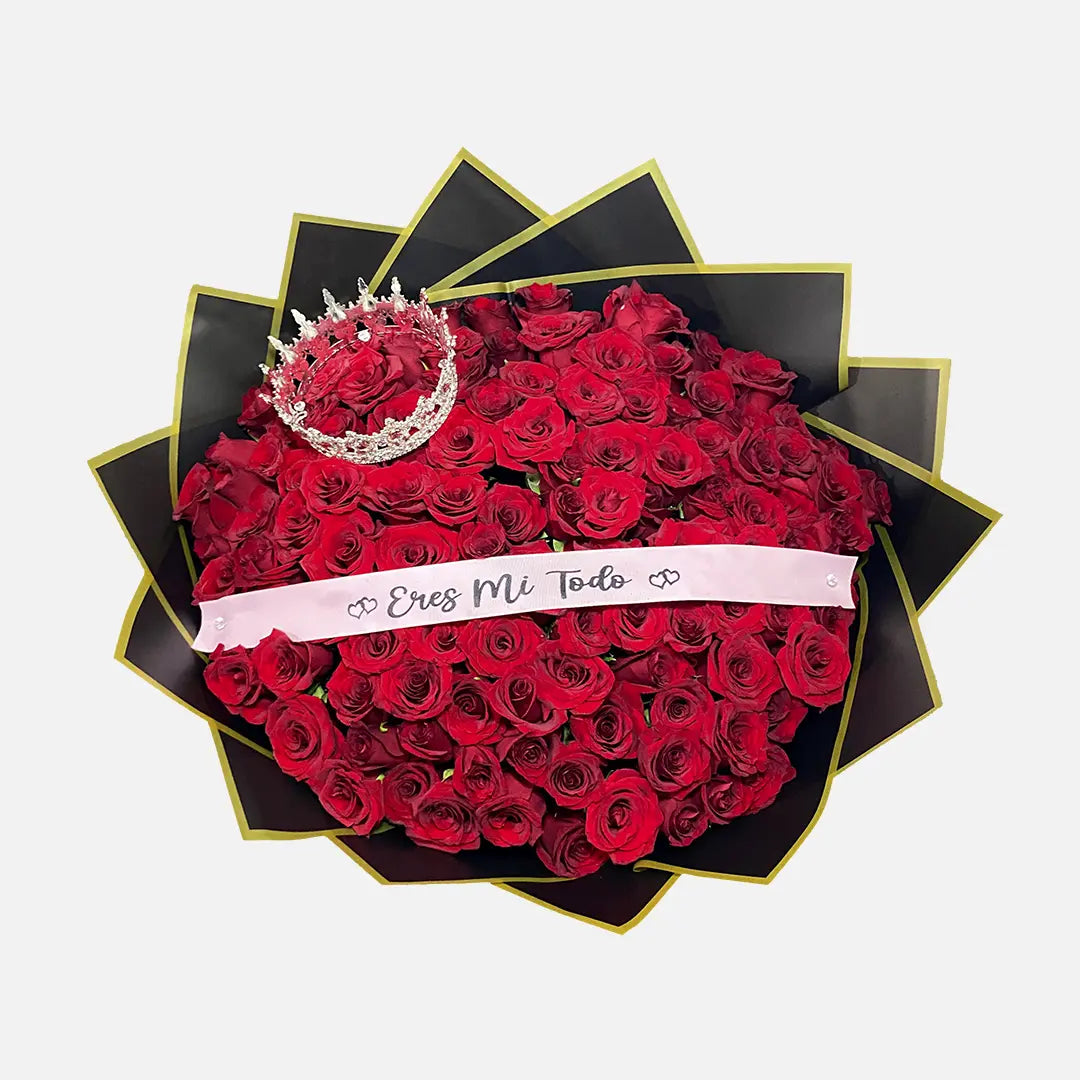 Ramo de 100 Rosas con Corona y Listón con Frase