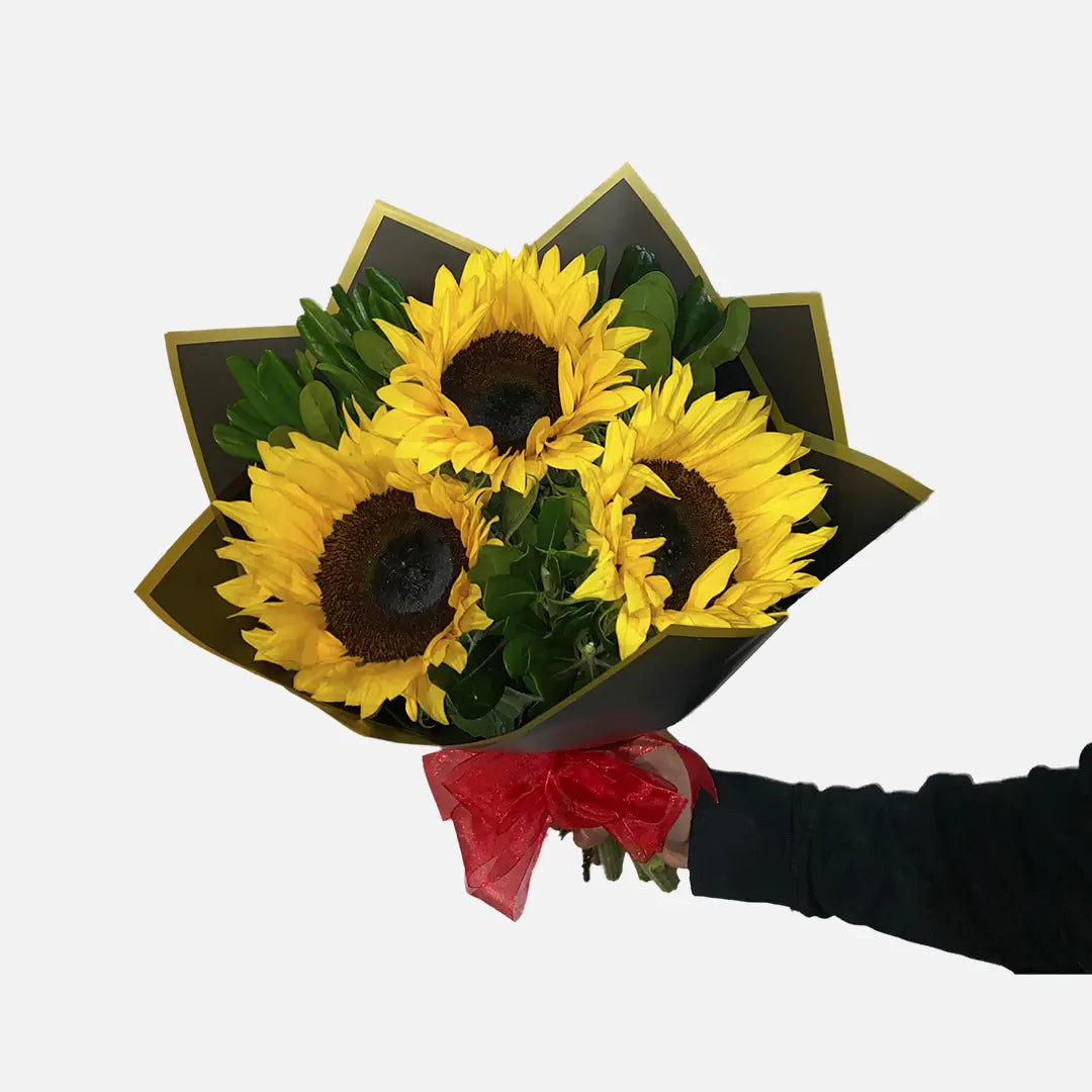 Ramo de 3 girasoles y complementos