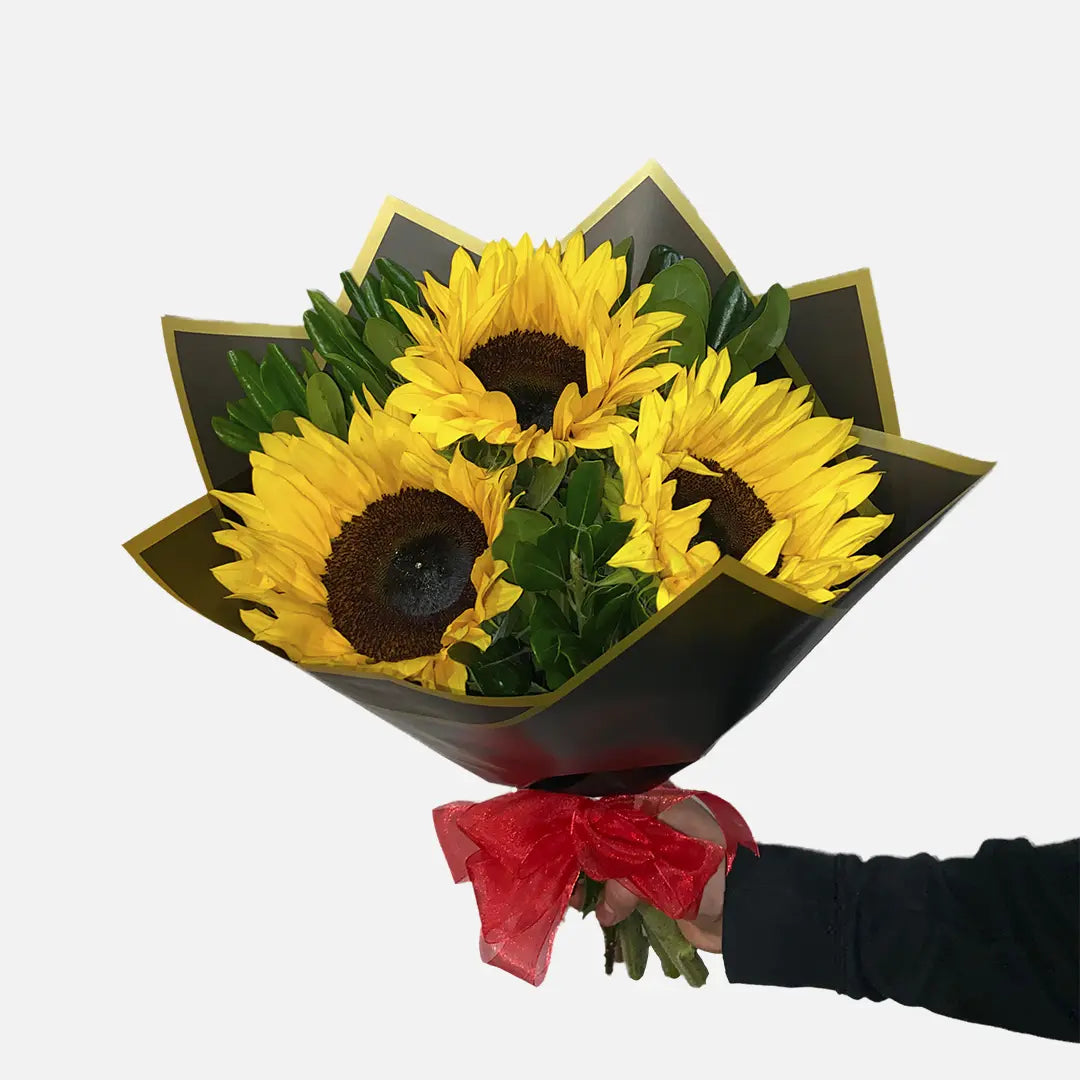 Ramo de 3 girasoles y complementos