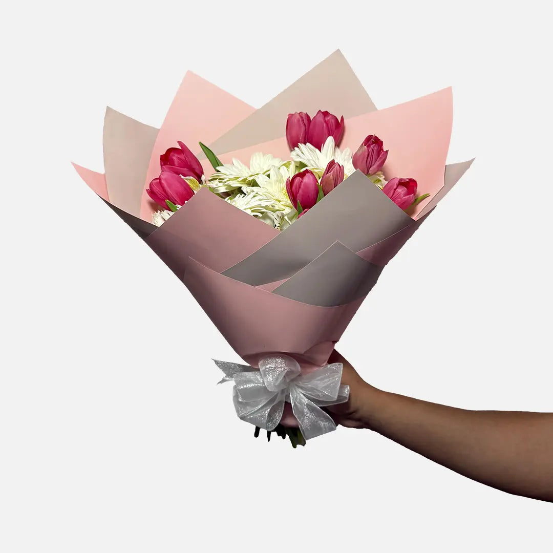 Ramo de 10 Tulipanes con 5 Gerberas