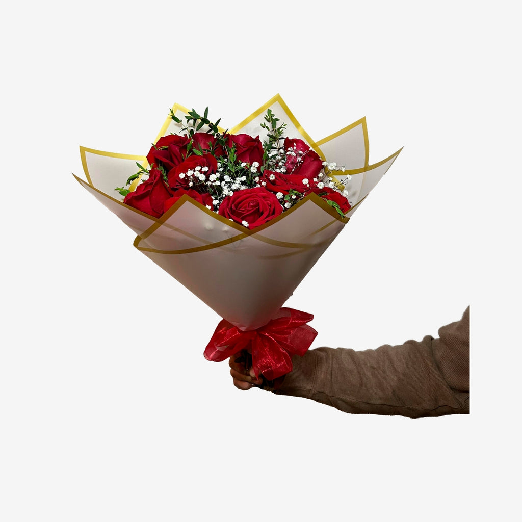 Bouquet of 12 Roses